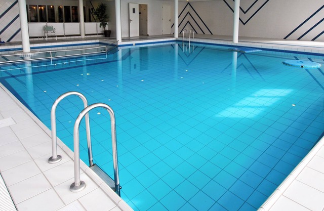 Peaceful Island Stay Near The Beach With Pool Access And Free Breakfast