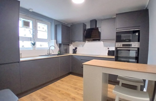 Peaceful Moira 2 Bedroom between Brixton and Kennington 10min to Central London