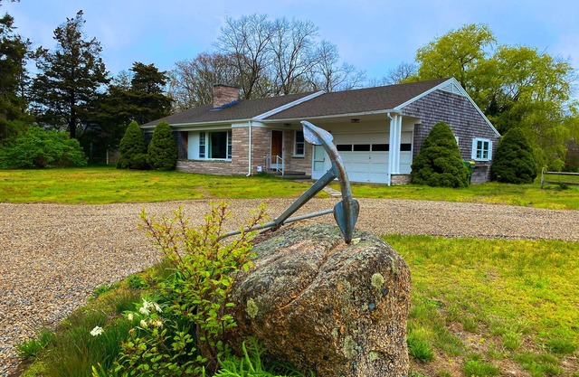 Peaceful Paradise near Beach, Conservation Meadow, Marsh and Forest