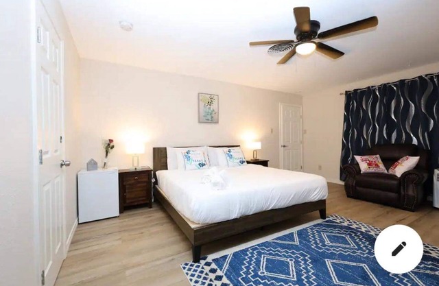 Peaceful place, private entrance, private Room, private bathroom