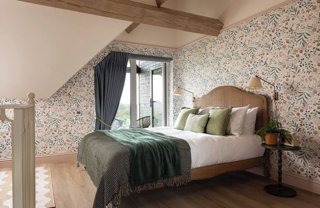 Peacock's Roost - Otium Wine Estate
