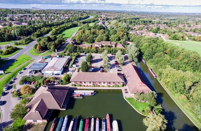 Peartree Lodge Waterside