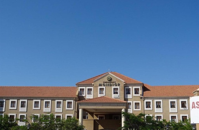Peermont Mondior Hotel