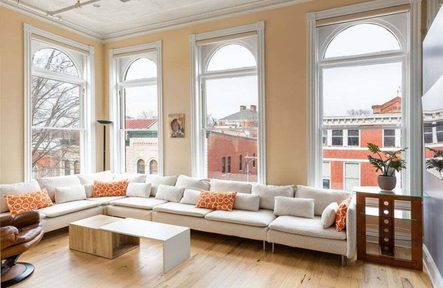 Penthouse Apartment Overlooking Downtown Mall