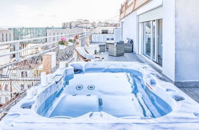 penthouse apartment with terrace and private pool