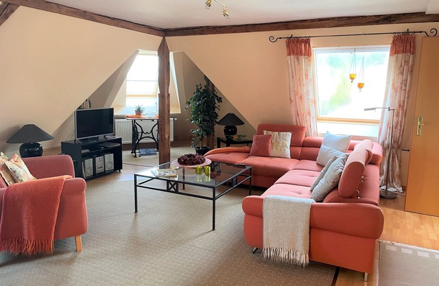 penthouse with balcony, spacious, furnished in a mediterranean style