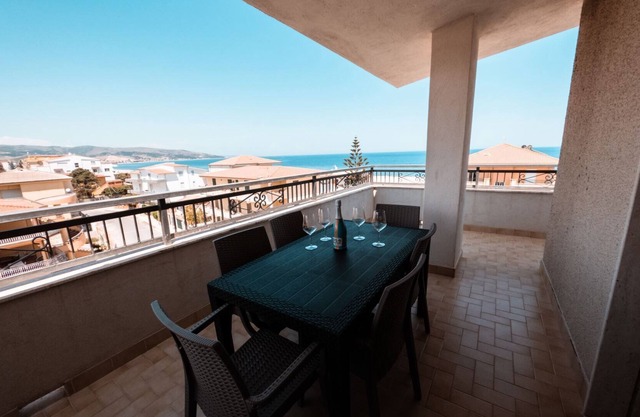 Penthouse with sea view terraces