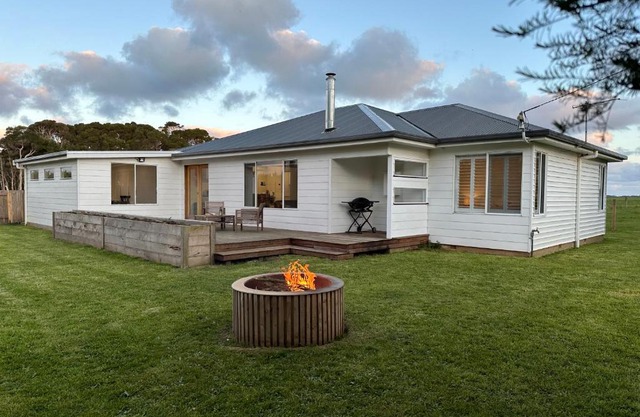 PepperTree Farm Stay