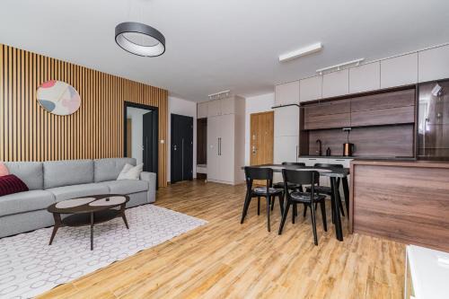 Perła Mierzei - apartament z parkingiem i klimatyzacją by Grand Apartments