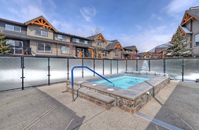 Perfect condo get away in the Rockies