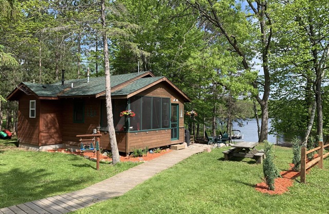 Perfect Little Cabin!