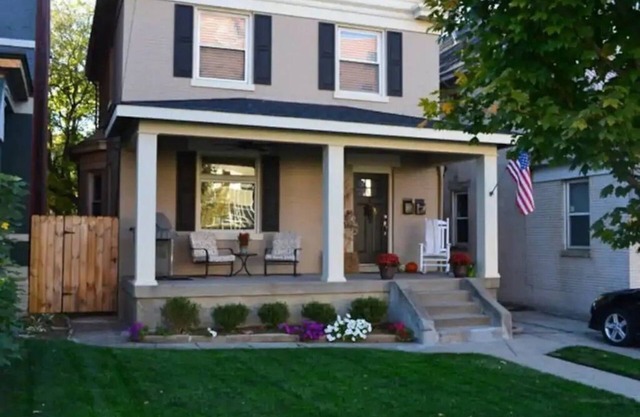 PERFECT Location- beautifully updated 2 BR! UC, Downtown, OTR, Hosptials