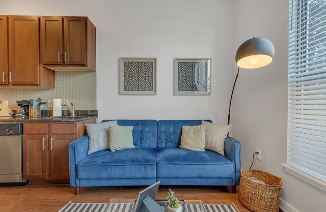 Perfect location studio in the Gulch!