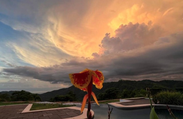 Perfect Private Family Friendly Villa - Stay Here While Exploring Guanacaste