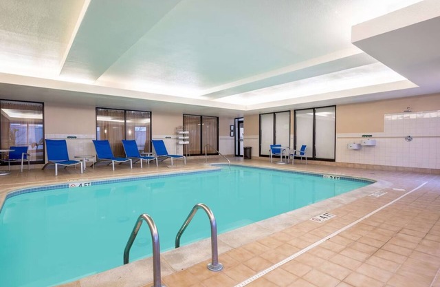 Perfect Room for Pet Owners Seeking a Relaxing Getaway with Swimming Pool