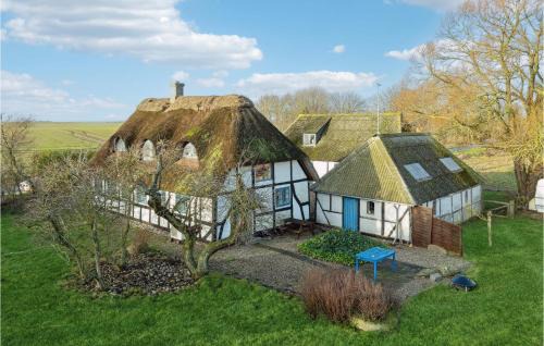 Pet Friendly Home In Humble With Wifi