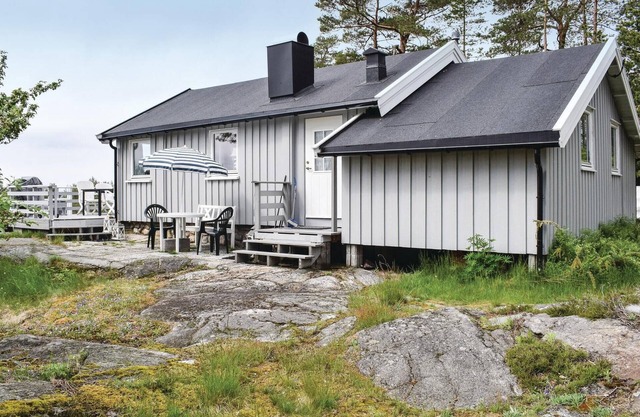 Pet friendly home in Rygge with kitchen
