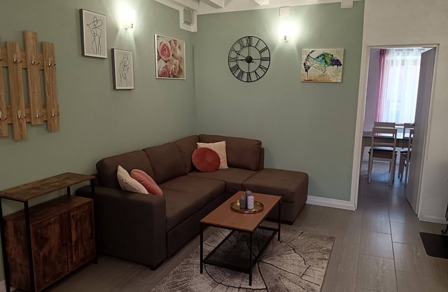 Pet friendly vacation apartment with private garden