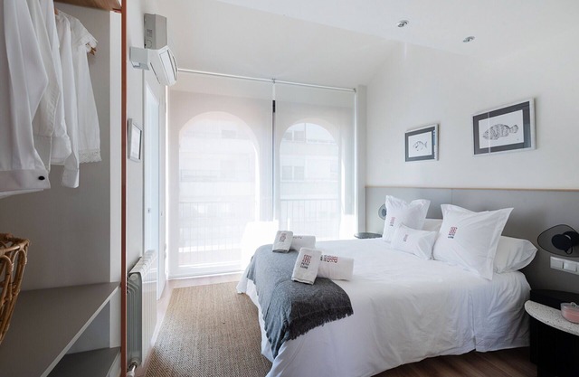 Petit Luxe Tobella Dreta