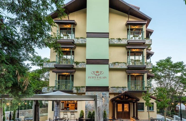 Petit Palais Platres Boutique Hotel