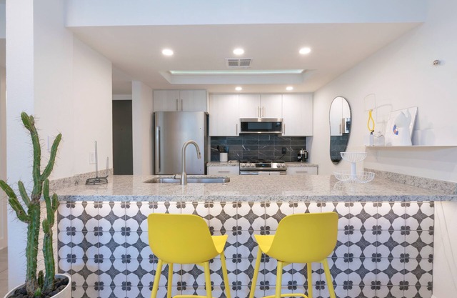 Petite RETREAT in Palm Springs