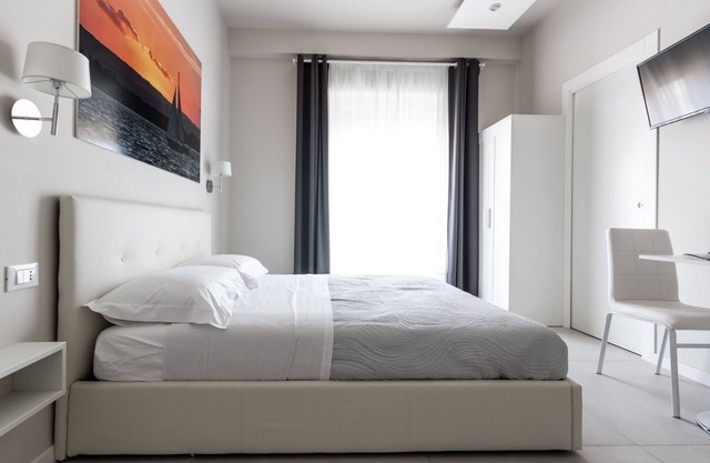 PhotoRooms B&B