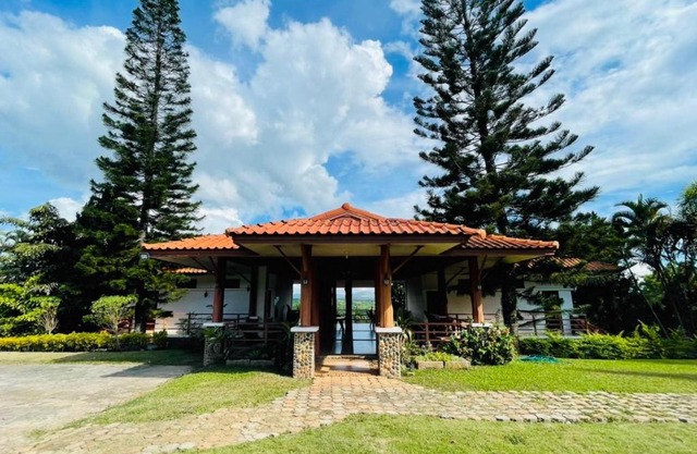 Phuphamok Valley Resort