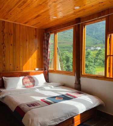 Pi Noong Cafe & Homestay