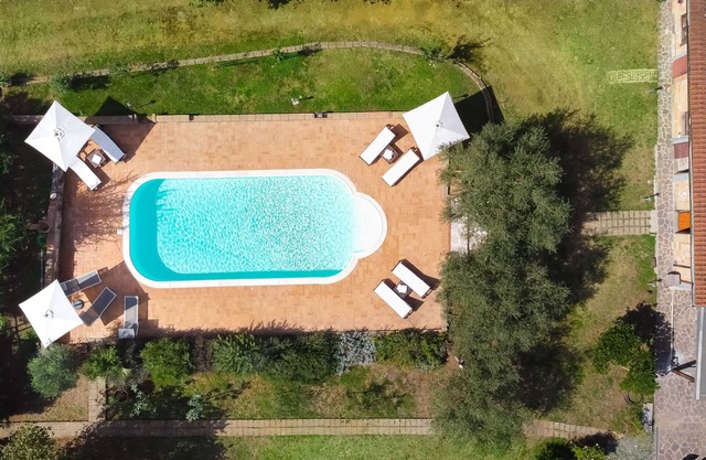 "Piancastagno Tower Estate" Stays with butler.