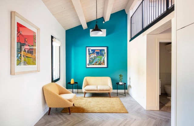 Piazza Savonarola 13