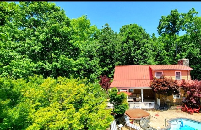 Picturesque home with amazing landscape, lots of outdoor fun!