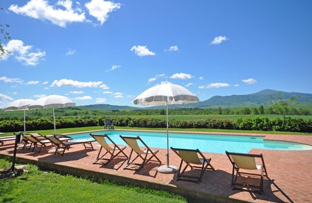 Pienza B - Apartment with pool