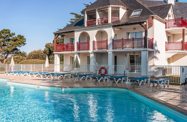 Pierre & Vacances Premium Le Domaine de Cramphore