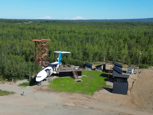 Pilot Lodge - Free Flight with Stay! Cabin on Private Airstrip