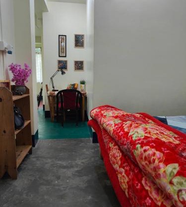 Pine Forest Home stay with Kitchen