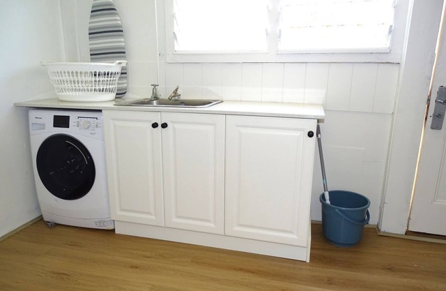 Pink Door by the Seashore, Port Broughton