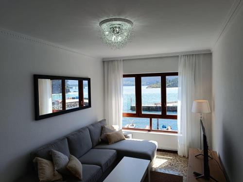 Piso Frente al Mar, O Barqueiro 2