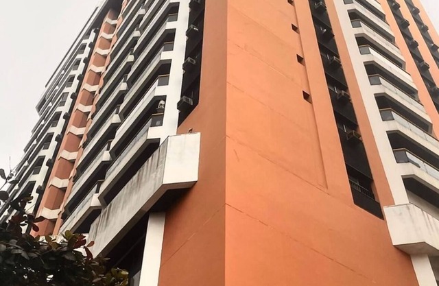 Pitangueiras Serviced Apartment with Sea View