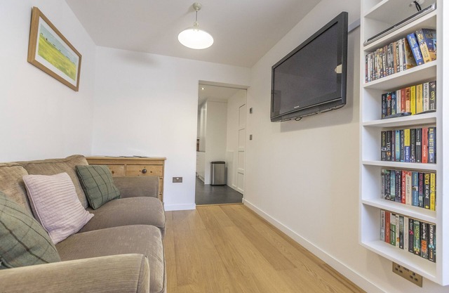 Pitts Cottage Annexe | Bladon Holiday Let | 1 Bed & Sleeps 2