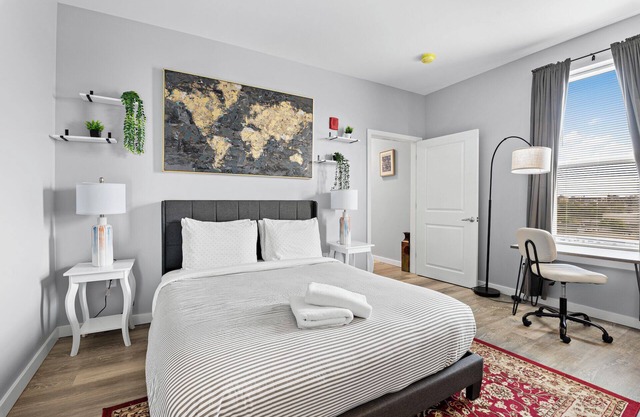 Pleasant 1BR Near Encore Boston 7325