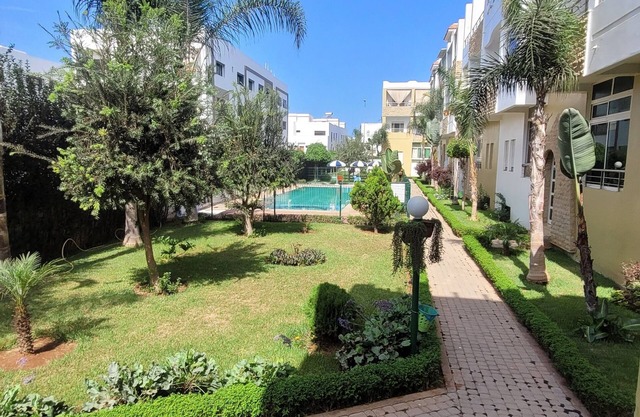 Pleasant apartment in a quiet secure residence for families only