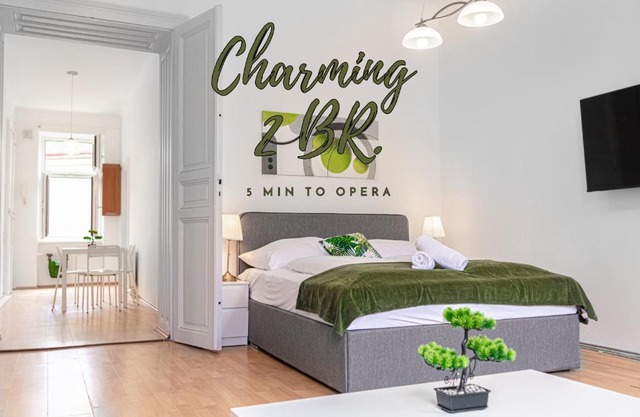 Pleasing 2BR Apt. AKH-Perfect for Groups