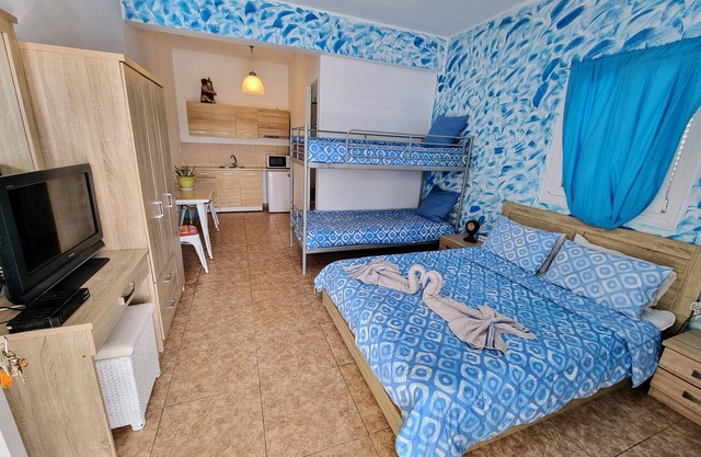 Pleasure ROOMS 4 person