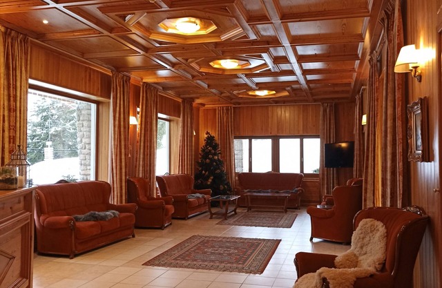 PLOSE Parkhotel & Residence