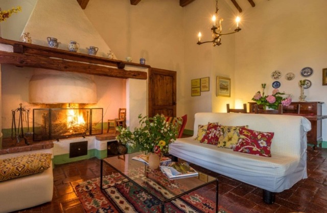 Podere del Mezzadro. Villa 11 guests. Superb panoramic location