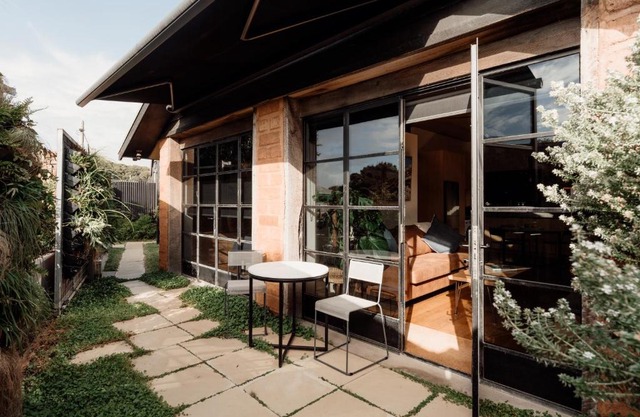 Poets corner cottage