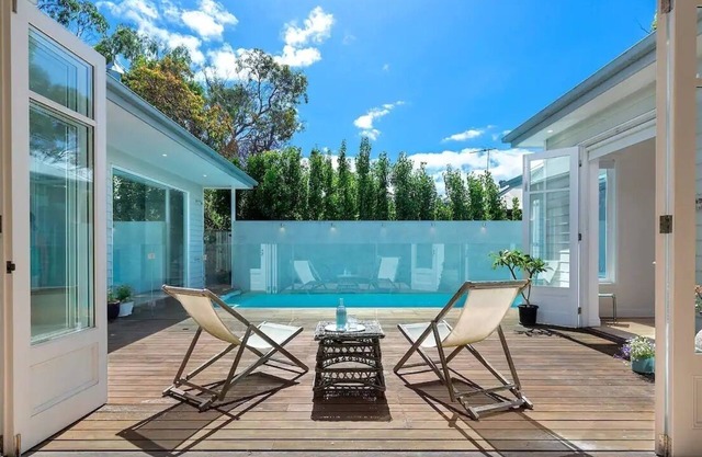 Point Leo Luxury Beach House - Point Leo