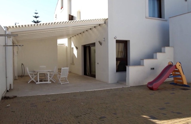 PONENT, Villaelen a stone's throw from the sea