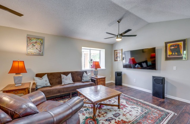 Ponte Vedra Beach Family Home: 2 Mi to Beaches!