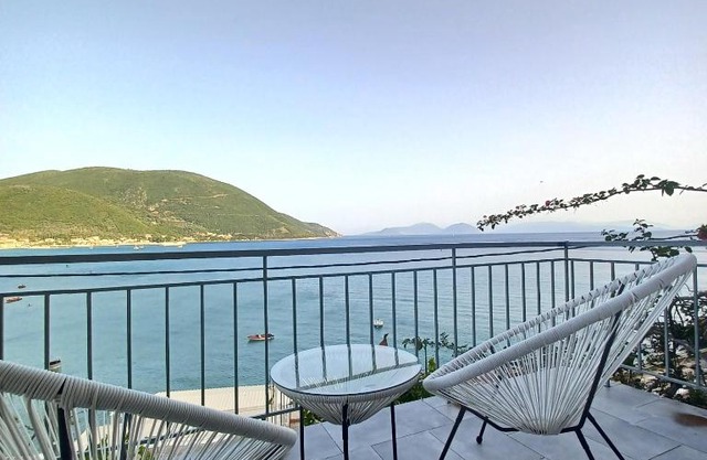 Ponti Bay Apartments